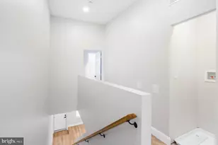 1415 E Lanvale St, Baltimore, MD 21213 - Photo 19