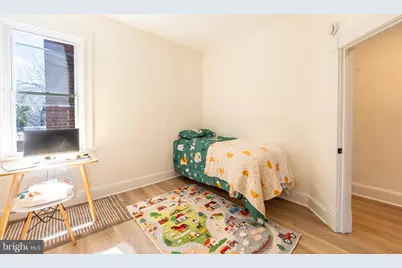 511 E 35th Street, Baltimore, MD 21218 - Photo 11