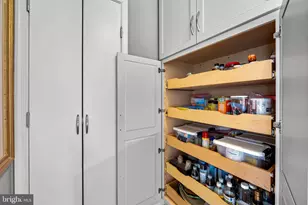 4100 N Charles St, Baltimore, MD 21218 - Photo 5