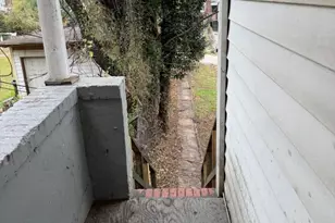 2464 Keyworth Ave, Baltimore, MD 21215 - Photo 17