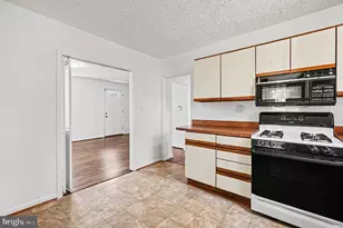 4806 Hazelwood Ave, Baltimore, MD 21206 - Photo 9