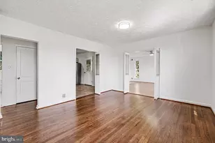 4806 Hazelwood Ave, Baltimore, MD 21206 - Photo 7