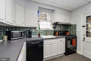 706 E Lake Ave, Baltimore, MD 21212 - Photo 17