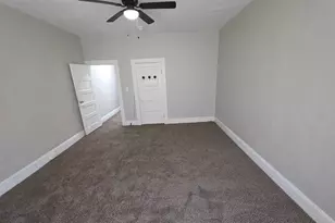 403 S Augusta Ave, Baltimore, MD 21229 - Photo 9