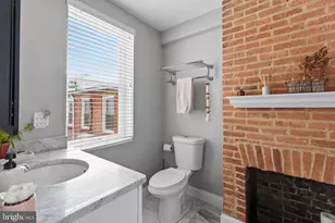 1729 Bank St, Baltimore, MD 21231 - Photo 23