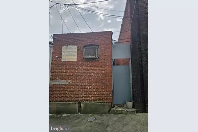 2122 E Monument Street, Baltimore, MD 21205 - Photo 3