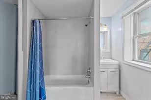 1818 E Pratt St, Baltimore, MD 21231 - Photo 3