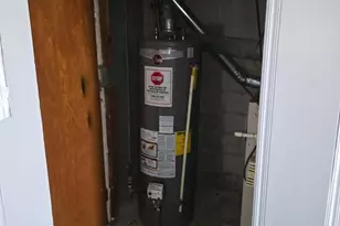 4404 Mountview Rd, Baltimore, MD 21229 - Photo 23