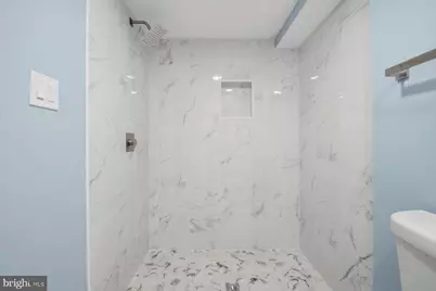 2609 E Madison Street E, Baltimore, MD 21205 - Photo 23