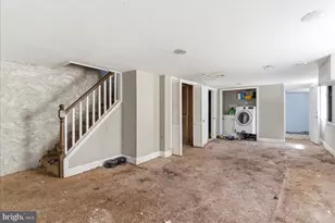 209 S Tremont Rd, Baltimore, MD 21229 - Photo 17