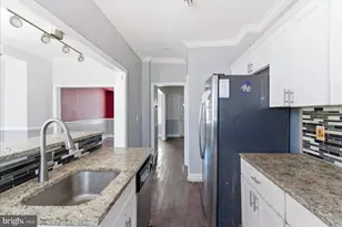 209 S Tremont Rd, Baltimore, MD 21229 - Photo 15