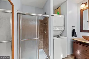 1608 Eastern Ave, Baltimore, MD 21231 - Photo 23