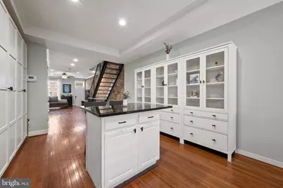 615 S Clinton Street, Baltimore, MD 21224 - Photo 7