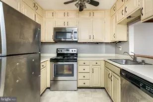 17 W Hill St, Baltimore, MD 21230 - Photo 11