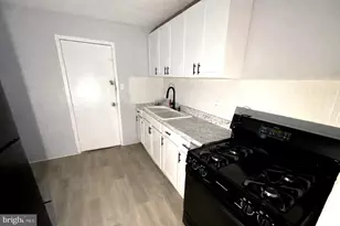 3025 W Lanvale St, Baltimore, MD 21216 - Photo 3