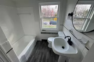 1210 Havenwood Rd, Baltimore, MD 21218 - Photo 9