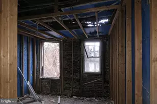 1728 N Fulton Ave, Baltimore, MD 21217 - Photo 9