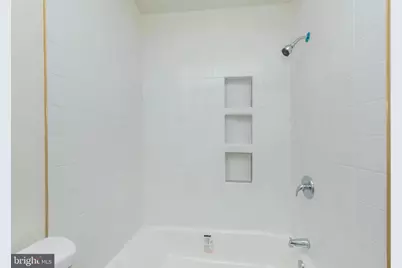 1640 N Broadway, Baltimore, MD 21213 - Photo 21