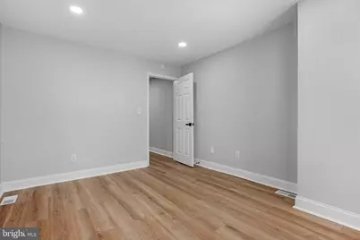 441 N Lakewood Avenue, Baltimore, MD 21224 - Photo 17