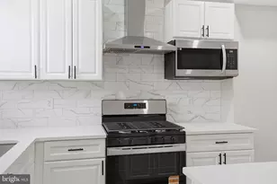 2710 Mura St, Baltimore, MD 21213 - Photo 11