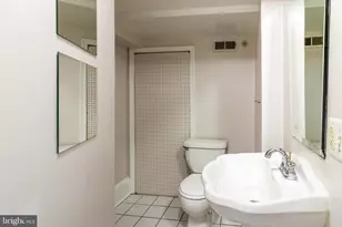 1729 Park Ave, Baltimore, MD 21217 - Photo 25