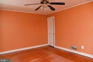 4420 Parkton St, Baltimore, MD 21229 - Photo 13