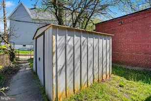 3809 Ellerslie Ave, Baltimore, MD 21218 - Photo 25