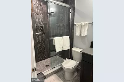 17 N East Avenue, Baltimore, MD 21224 - Photo 13