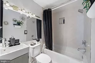 3805 Ridgecroft Rd, Baltimore, MD 21206 - Photo 13
