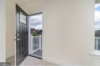 25 S Bethel Street, Baltimore, MD 21231 - Photo 25