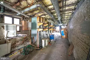 1806 St Paul St, Baltimore, MD 21202 - Photo 33
