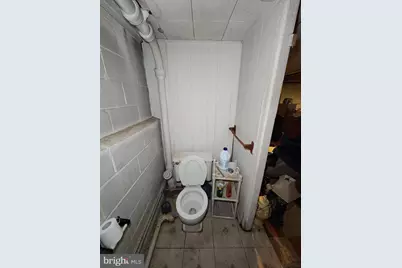 4707 Woodlea Avenue, Baltimore, MD 21206 - Photo 77