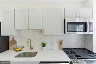 40 Hillvale Rd, Baltimore, MD 21229 - Photo 13