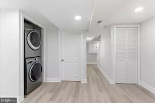 40 Hillvale Rd, Baltimore, MD 21229 - Photo 15