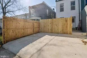 530 E 38th St, Baltimore, MD 21218 - Photo 11