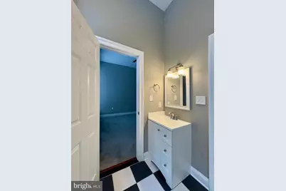 803 Cathedral Street #04, Baltimore, MD 21201 - Photo 11