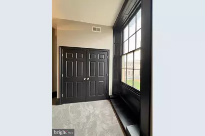 7 W Mulberry Street #08, Baltimore, MD 21201 - Photo 17