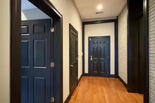 7 W Mulberry St, Baltimore, MD 21201 - Photo 5