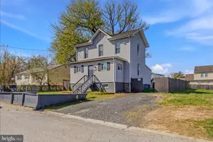 4704 Charleston, Baltimore, MD 21225 - Photo 3