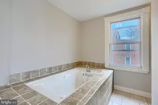23 S Augusta Ave, Baltimore, MD 21229 - Photo 31