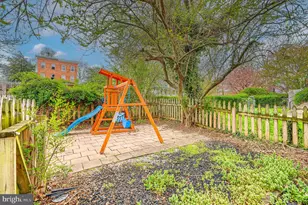 23 S Augusta Ave, Baltimore, MD 21229 - Photo 5