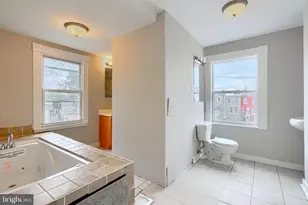 23 S Augusta Ave, Baltimore, MD 21229 - Photo 29