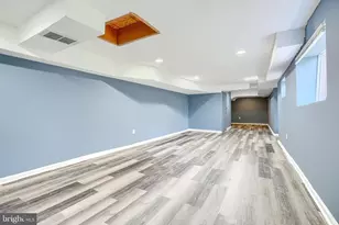 23 S Augusta Ave, Baltimore, MD 21229 - Photo 45