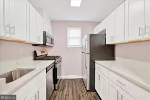 4411 Falls Bridge Dr, Baltimore, MD 21211 - Photo 7