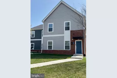 4901 Hamilton Avenue #4901-B, Baltimore, MD 21206 - Photo 1