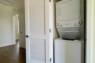 4901 Hamilton Ave, Baltimore, MD 21206 - Photo 7