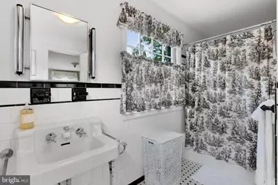 5113 N Charles Street, Baltimore, MD 21210 - Photo 17