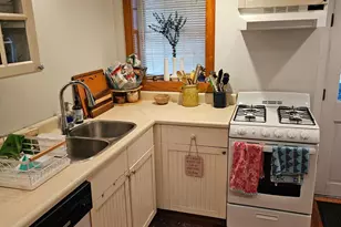 523 S Dallas Street S, Baltimore, MD 21231 - Photo 5