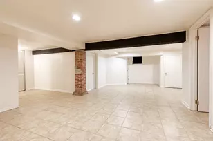 401 E Lake Ave, Baltimore, MD 21212 - Photo 21