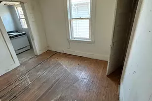 3206 Hayward Ave, Baltimore, MD 21215 - Photo 9